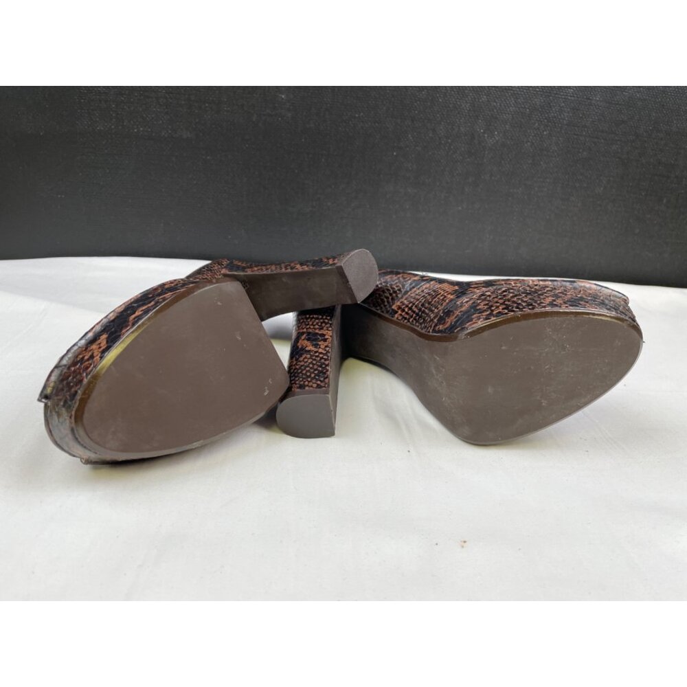 Michael Kors Women's Brown Genuine Snake Shoes/Heels 5.25" Size 7.5 SKU 4234 - Picture 7 of 7